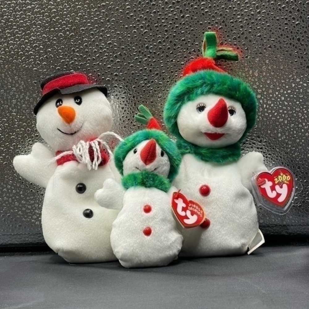 TY Beanie Baby Snowman Family Set 3pc Snowball Snowgirl Jingle Beanies NWT 2001
